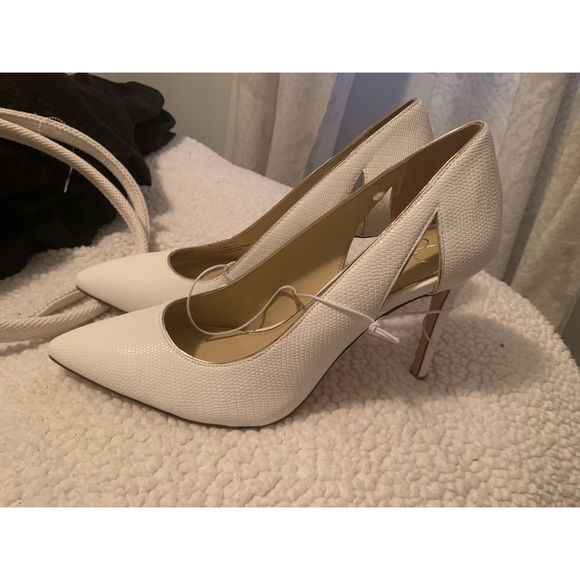 White Jessica Simpson heels - Picture 2 of 2